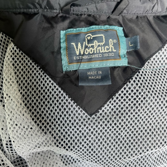 Vintage Men’s Large Woolrich Rain Coat Windbreaker - Picture 4 of 4
